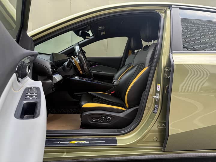 Фото 5 - GAC Trumpchi Empow R