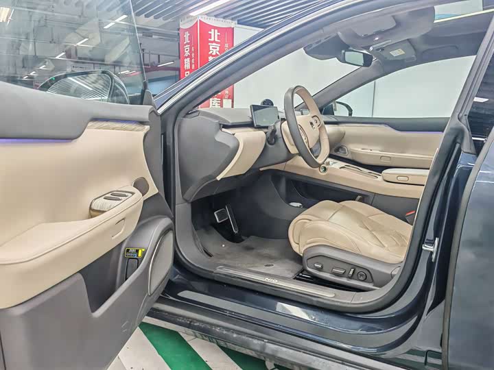 Фото 8 - Nio ET7