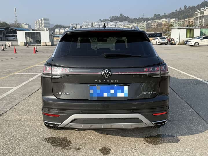 Фото 8 - Volkswagen Tayron