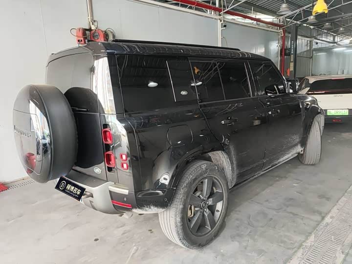 Фото 3 - Land Rover Defender