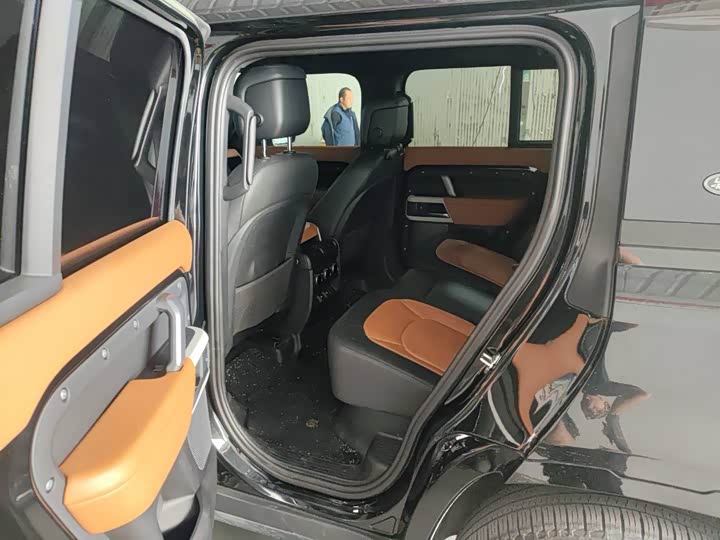 Фото 5 - Land Rover Defender