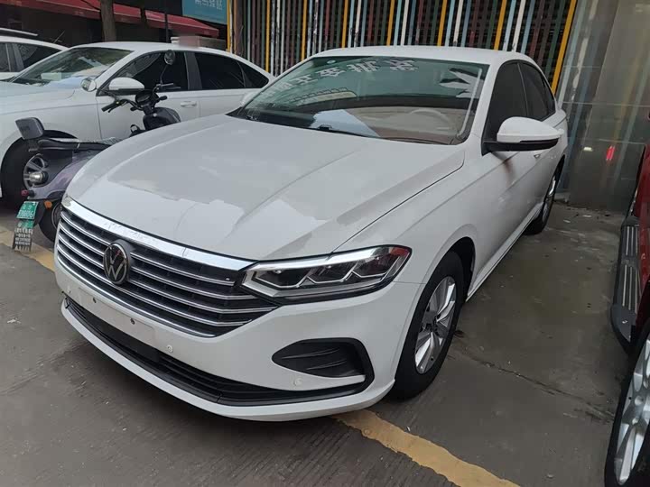 Фото 2 - Volkswagen Lavida