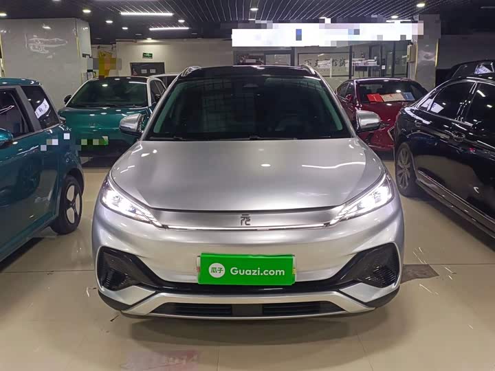 Фото 3 - BYD Yuan Plus