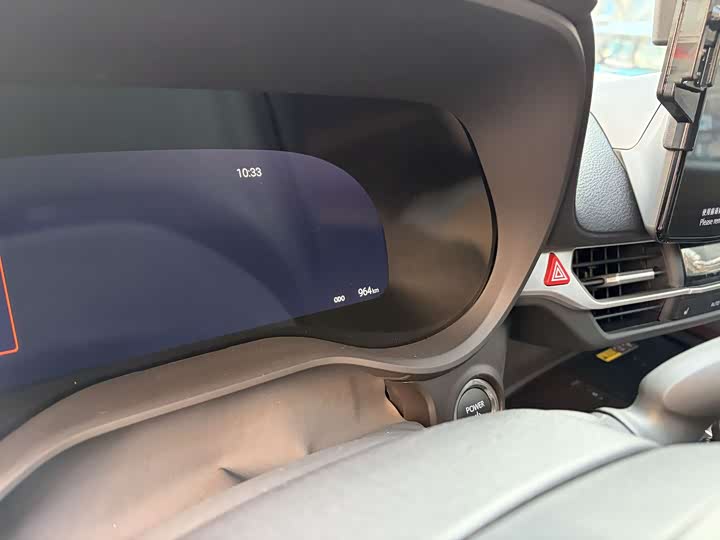 Фото 5 - Toyota Granvia