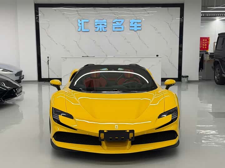 Фото 2 - Ferrari SF90