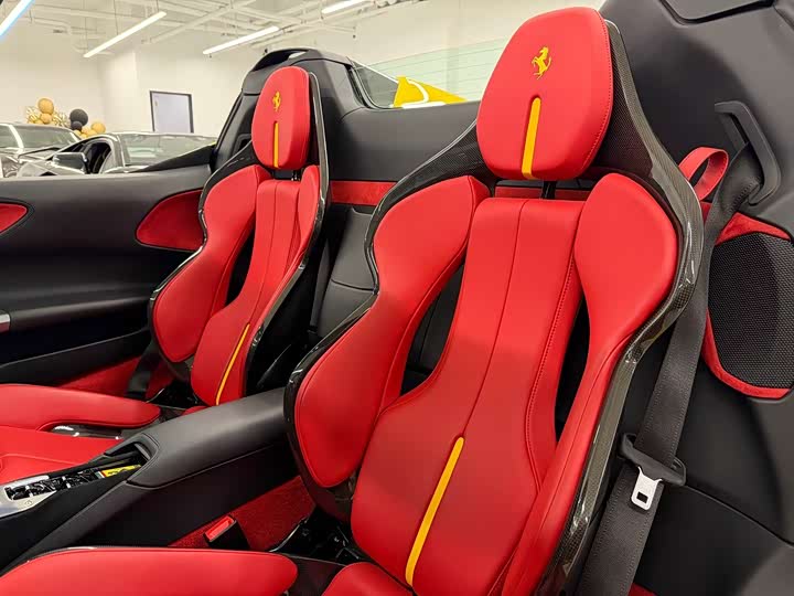 Фото 6 - Ferrari SF90