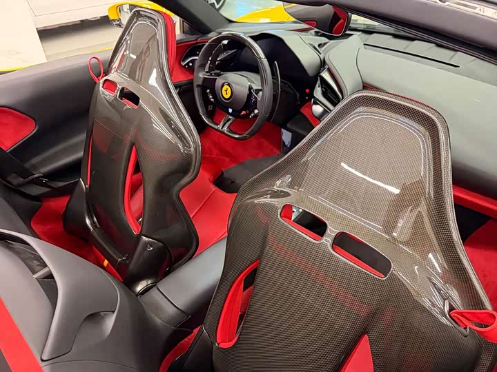 Фото 8 - Ferrari SF90