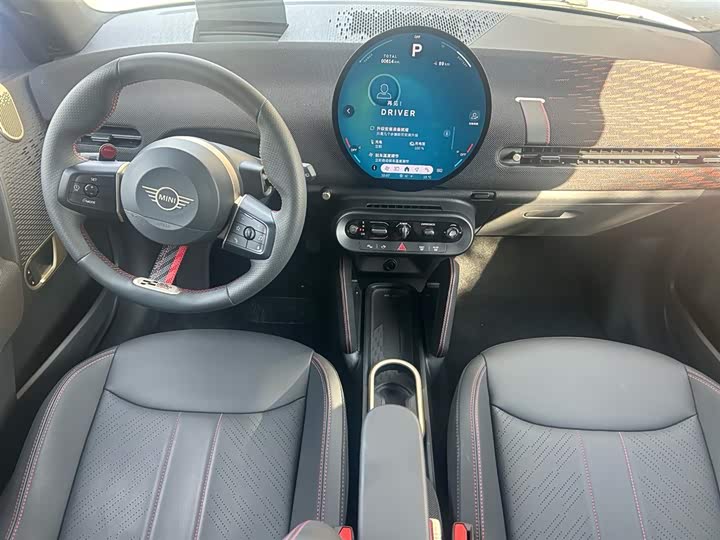 Фото 5 - Mini Cooper JCW