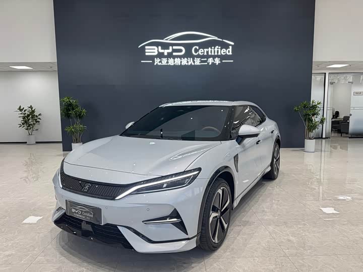 Фото 1 - BYD Song L