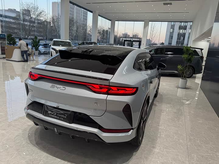 Фото 8 - BYD Song L