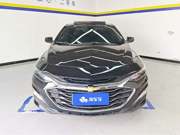 Фото 2 - Chevrolet Malibu XL