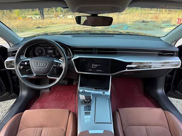Фото 5 - Audi A7L
