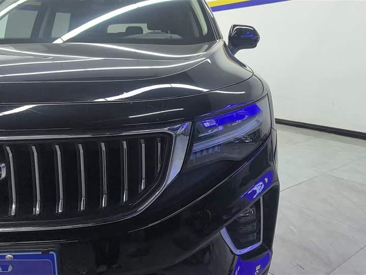 Фото 5 - Geely Okavango