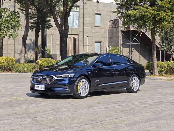 Фото 1 - Buick LaCrosse