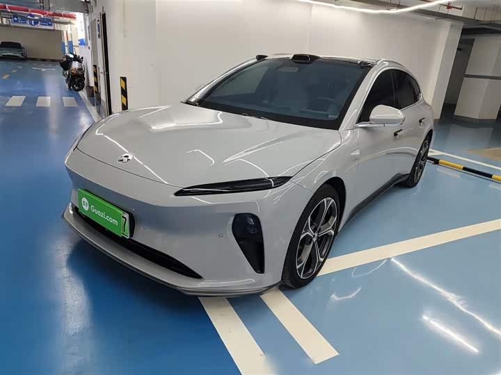 Фото 2 - Nio ET5T