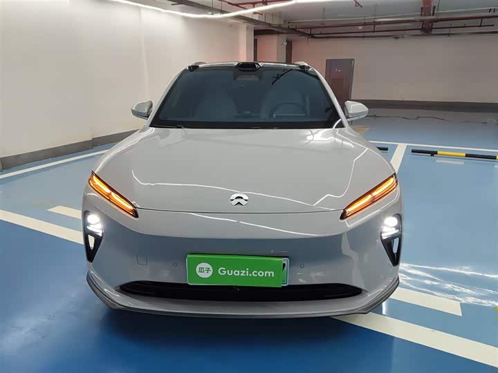 Фото 3 - Nio ET5T