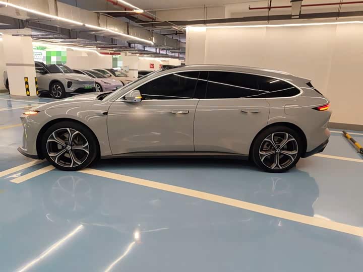 Фото 5 - Nio ET5T