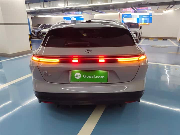 Фото 6 - Nio ET5T