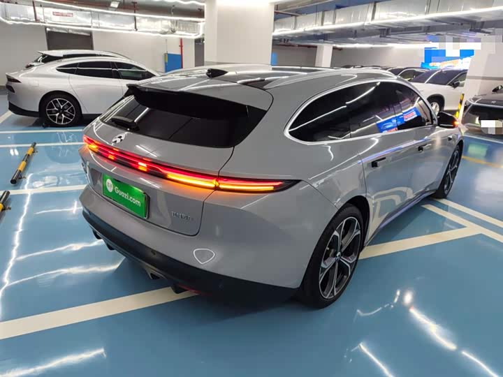 Фото 7 - Nio ET5T