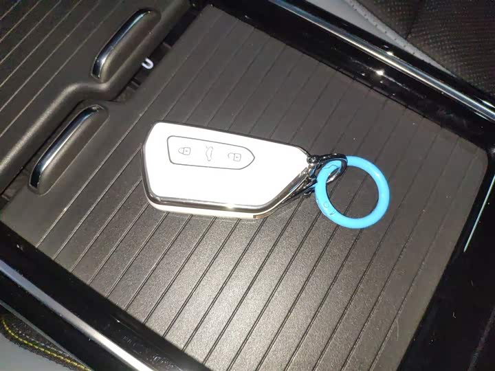 Фото 9 - Volkswagen ID.4 X