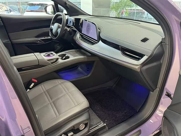 Фото 8 - Hongqi EHS7 (Tiangong 08)