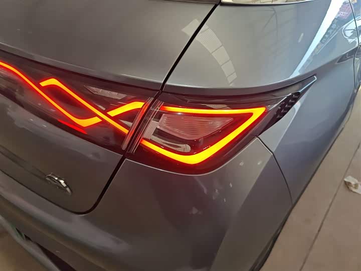 Фото 8 - BYD Dolphin