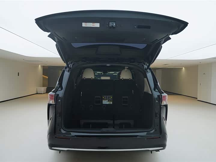 Фото 6 - Toyota Sienna