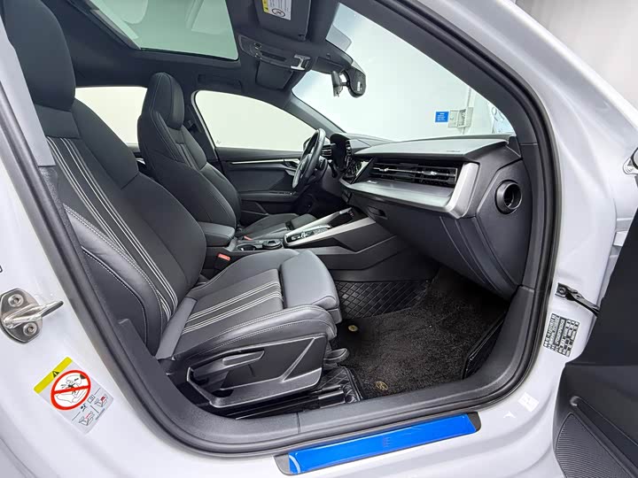 Фото 9 - Audi A3