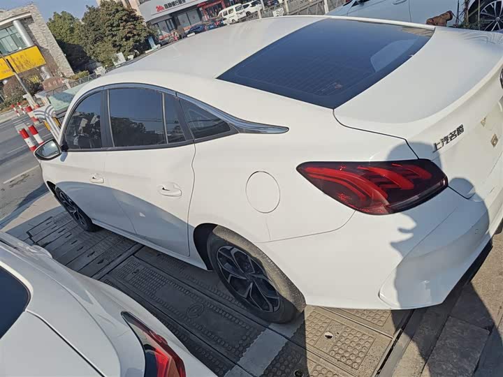 Фото 5 - MG Motor 5