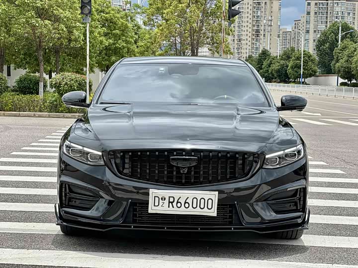 Фото 2 - Geely Preface