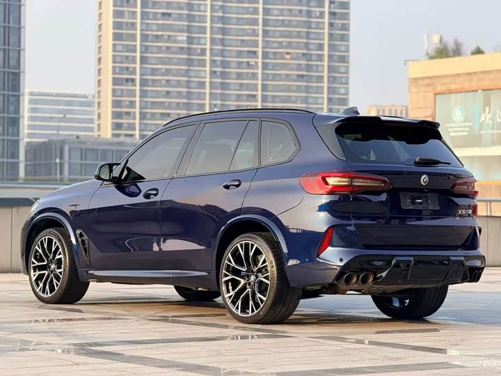 Фото 5 - BMW X5 M