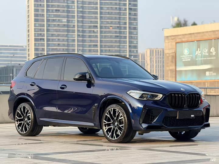 Фото 8 - BMW X5 M
