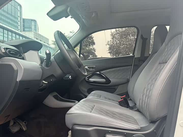 Фото 4 - Leapmotor T03