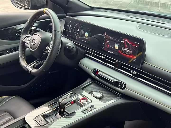 Фото 4 - GAC Trumpchi Empow R