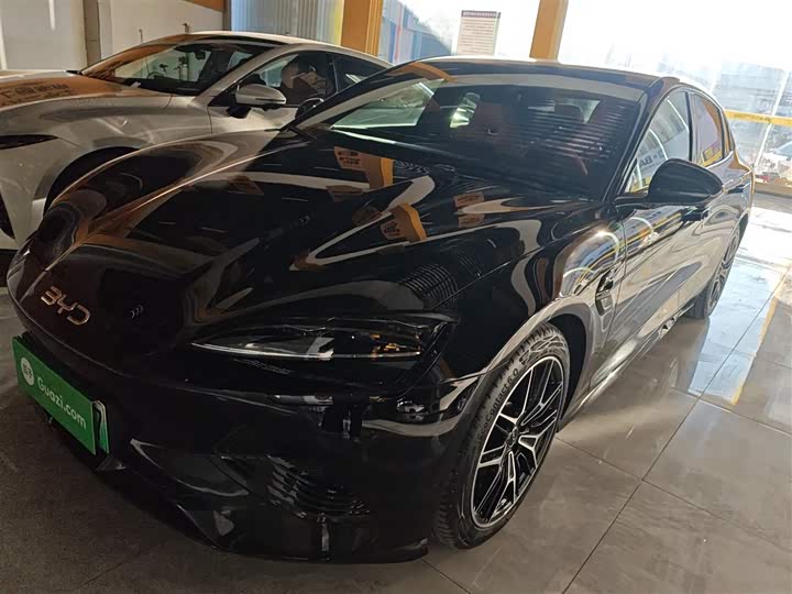 Фото 1 - BYD Seal