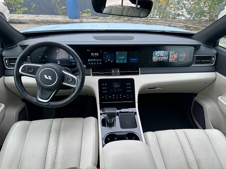 Фото 8 - LiXiang One