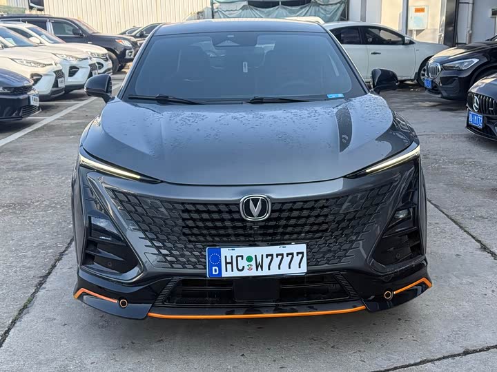 Фото 1 - Changan UNI-T