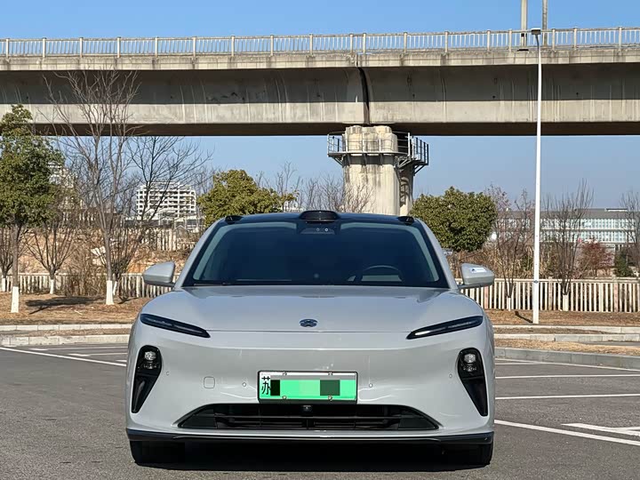 Фото 2 - Nio ET5