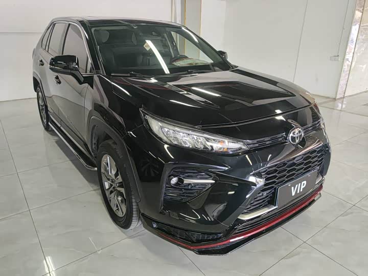 Фото 2 - Toyota Wildlander