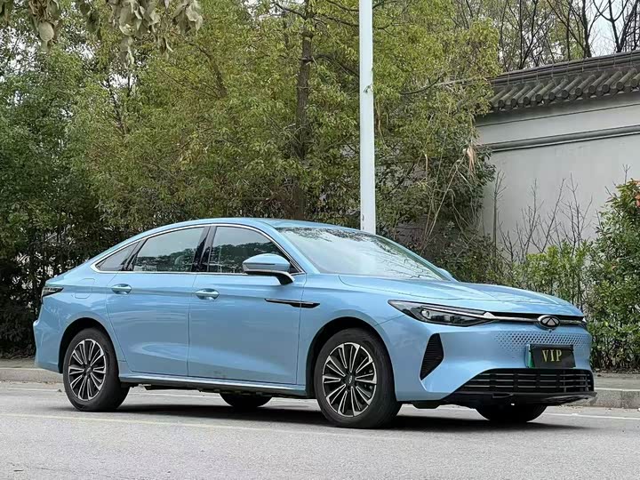 Фото 3 - Chery Fulwin A8