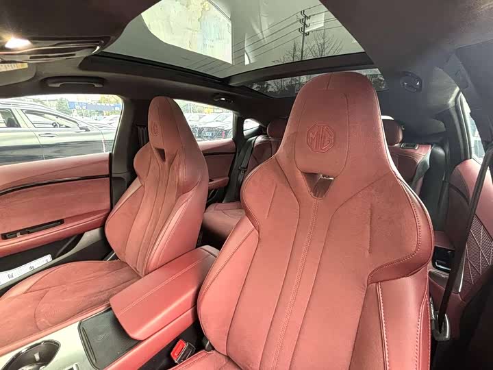 Фото 4 - MG Motor 7