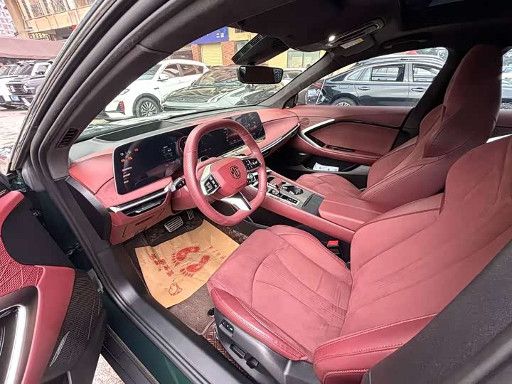 Фото 7 - MG Motor 7