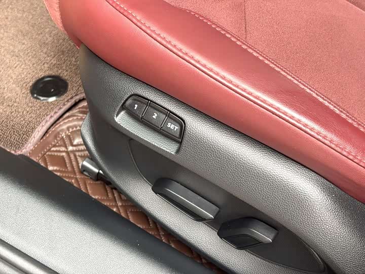 Фото 8 - MG Motor 7