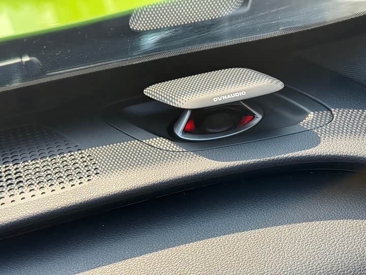 Фото 7 - XPeng P7