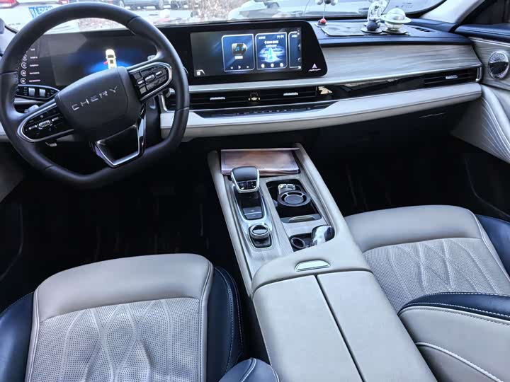 Фото 6 - Chery Arrizo 8