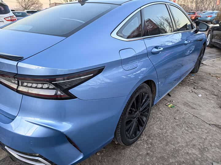 Фото 8 - Chery Arrizo 8