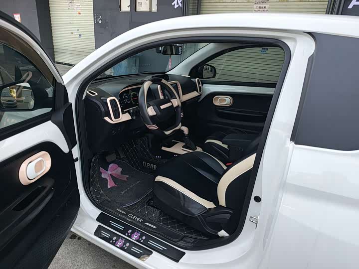 Фото 6 - Roewe Clever