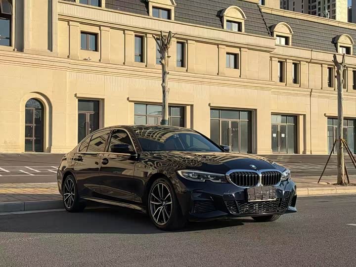 Фото 3 - BMW 3 Series