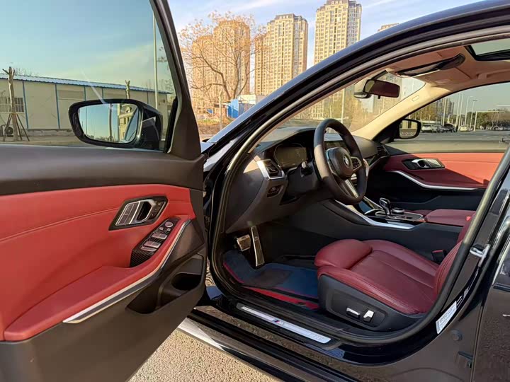 Фото 8 - BMW 3 Series