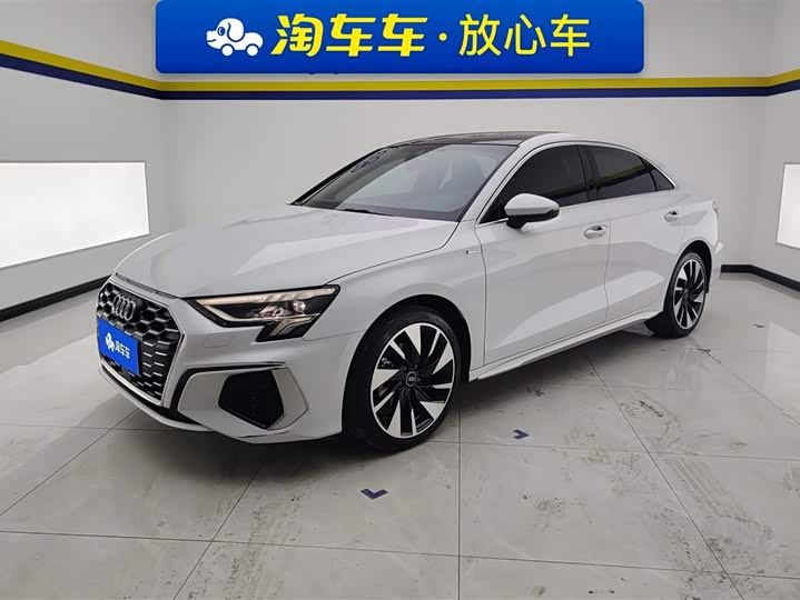 Фото 1 - Audi A3